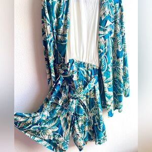 Tropical Floral Women's Shorts and Blazer Suit